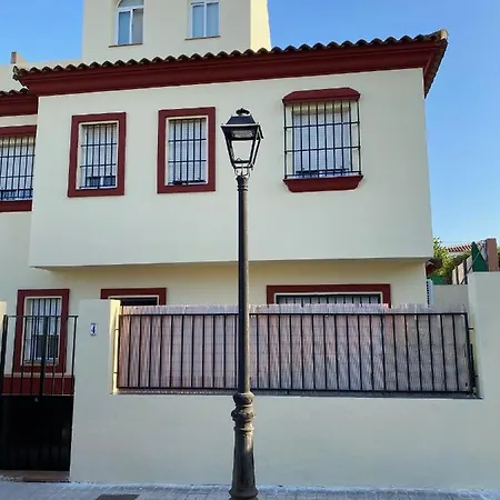 Sevilla Saltera Cerca Centro De Sevilla Familiar - Trabajo - Wifi *